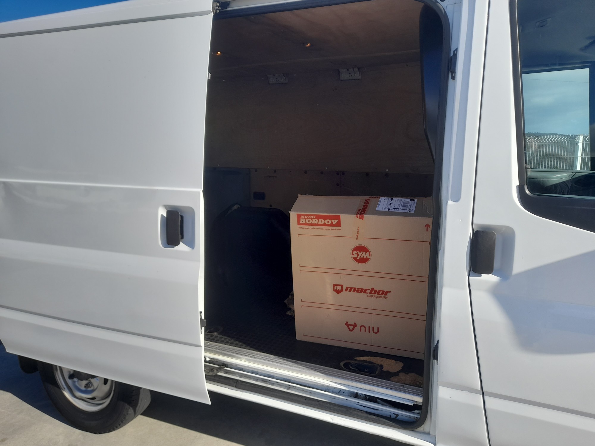 Ford transit 3lugares 280s 110nt